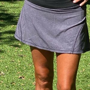 Lululemon pace setter tennis skirt